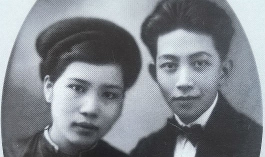 Vũ Ngọc Phan và vợ, nhà thơ Hằng Phương