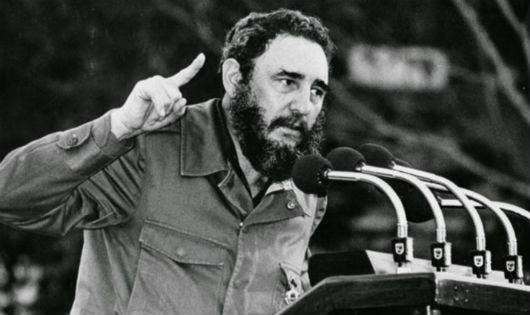 Lãnh tụ Cuba Fidel Castro.