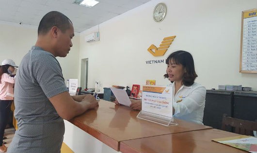 Bưu điện tỉnh Phú Thọ triển khai việc thu phí xử phạt vi phạm giao thông và nhận trả giấy tờ tại nhà