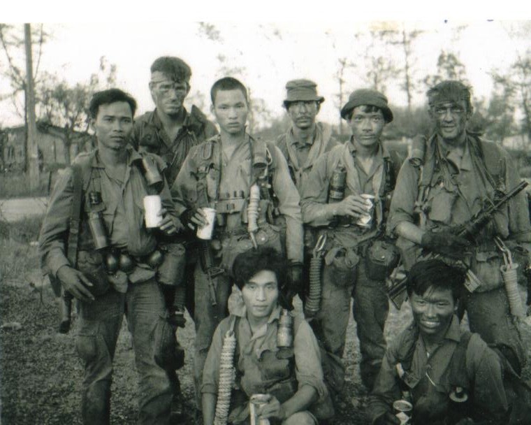 Các nhóm Biệt kích VNCH chụp ảnh trong thời gian huấn luyện ở căn cứ 