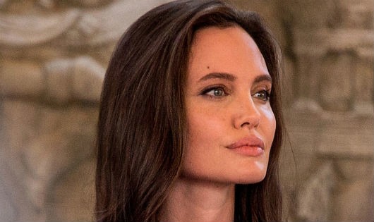 Angelina Jolie tâm sự sau khi cuộc hôn nhân tan rã