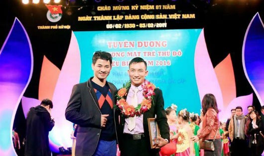 Tạ Đình Huy được vinh danh gương mặt trẻ 2016