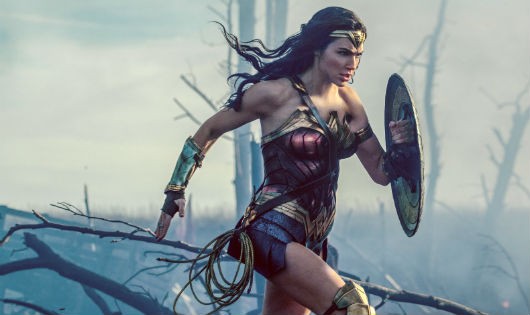 “Wonder Woman” được đánh giá là phim siêu anh hùng hấp dẫn và dễ thắng lớn ở phòng vé.
