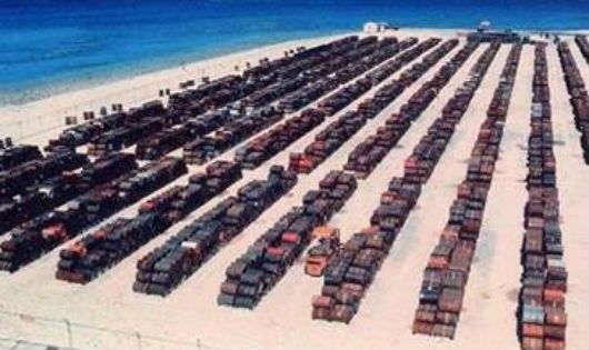 Các thùng chất độc da cam được tập kết trước khi vận chuyển sang Việt Nam 