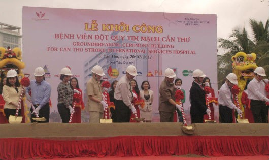  Lễ khởi công xây dựng Bệnh viện Đột quỵ tim mạch Cần Thơ.   