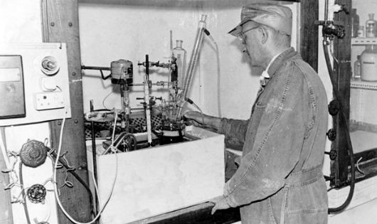 Ngoài sarin được sản xuất ở Nancekuke, trong lịch sử chiến tranh Anh còn sản xuất ra các vũ khí hóa học khác như VX, Soman và Cyclosarin