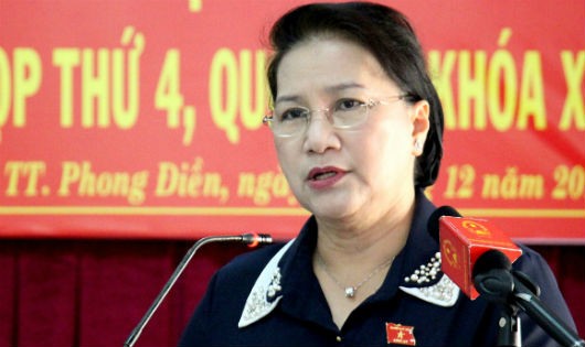 Chủ tịch Quốc hội Nguyễn Thị Kim Ngân trả lời ý kiến của cử tri tại huyện Phong Điền, TP Cần Thơ
