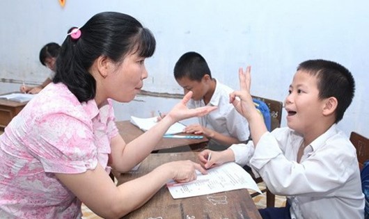 ASEAN tăng cường tiếp cận giáo dục cho trẻ khuyết tật
