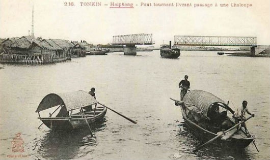 Cầu quay xây dựng từ những năm 1900