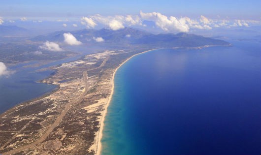 Một góc vịnh Vân Phong, một trong 3 đặc khu hình thành trong tương lai