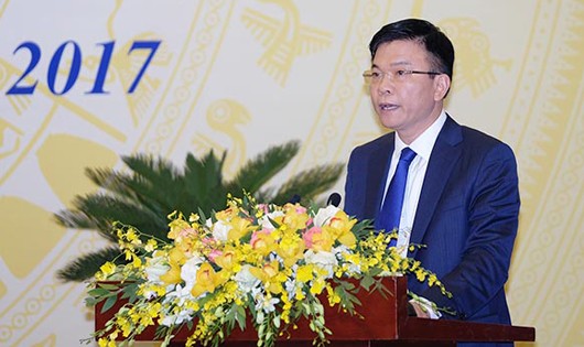 Bộ trưởng Bộ Tư pháp Lê Thành Long phát biểu tại Hội nghị.
