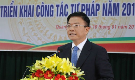 Bộ trưởng Lê Thành Long phát biểu chỉ đạo Hội nghị triển khai công tác Tư pháp tỉnh Quảng Bình năm 2018