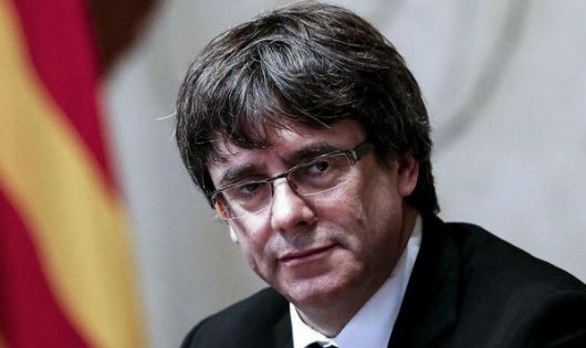 Thủ hiến Catalonia bị phế truất Carles Puigdemont