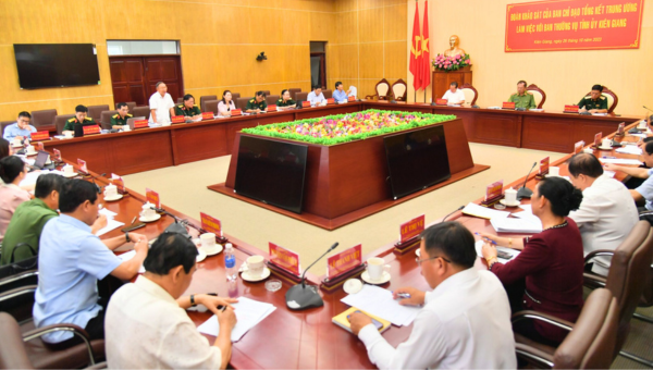 Đoàn khảo sát của Ban chỉ đạo tổng kết Trung ương làm việc tại Kiên Giang