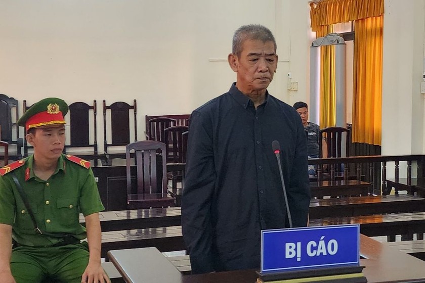 Bị cáo Lê Văn Nhứt tại phiên tòa.