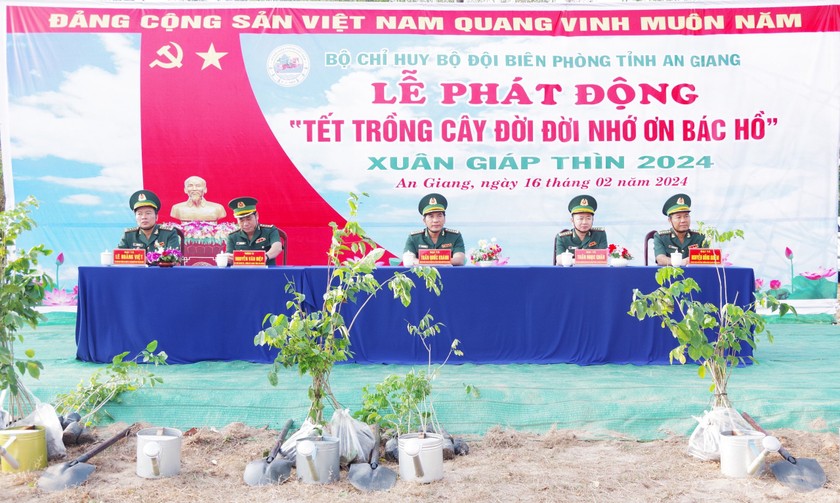 Bộ đội Biên phòng tỉnh An Giang phát động 'Tết trồng cây, đời đời nhớ ơn Bác Hồ' năm 2024