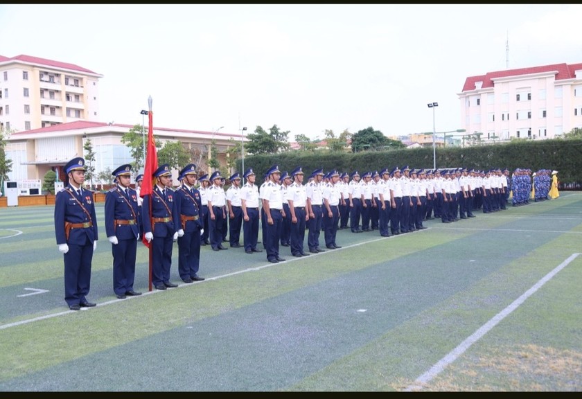 Cán bộ, chiến sĩ tham gia lễ ra quân huấn luyện năm 2024.